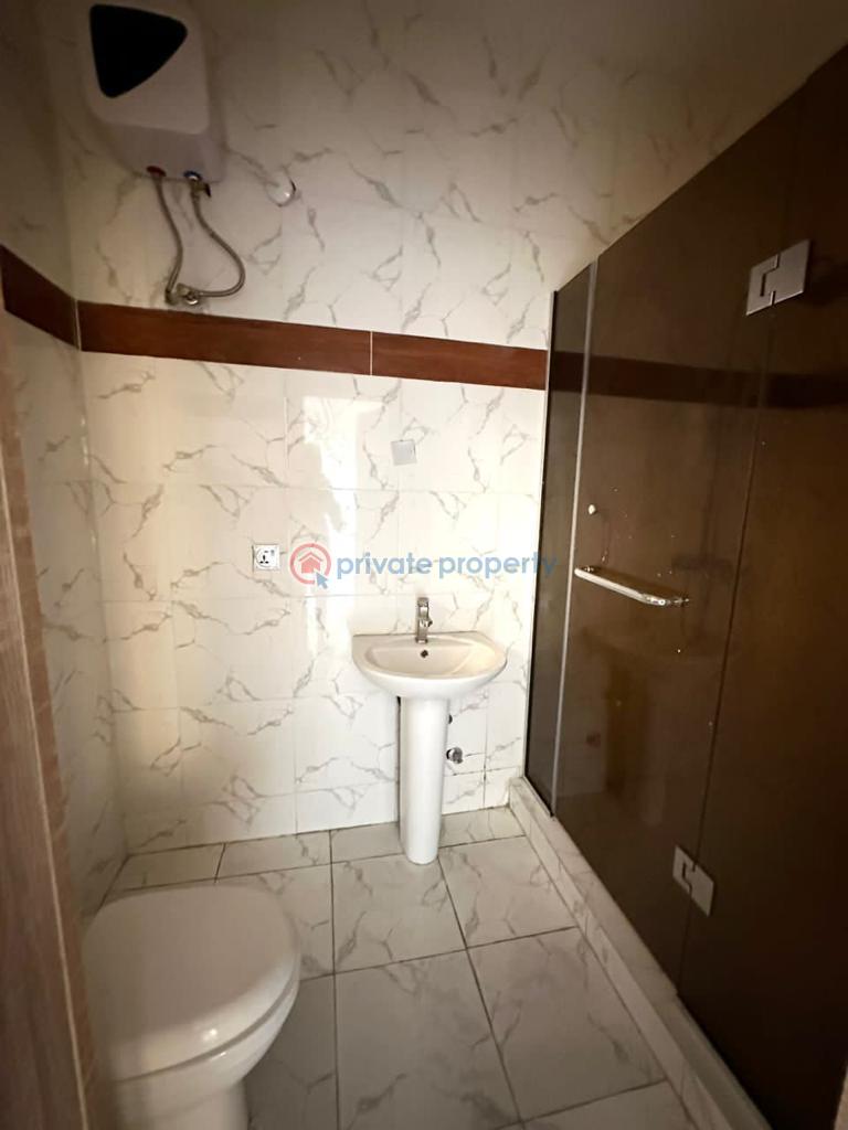 4 bedroom House For Sale Ikota Gra, Lekki Lagos - 5