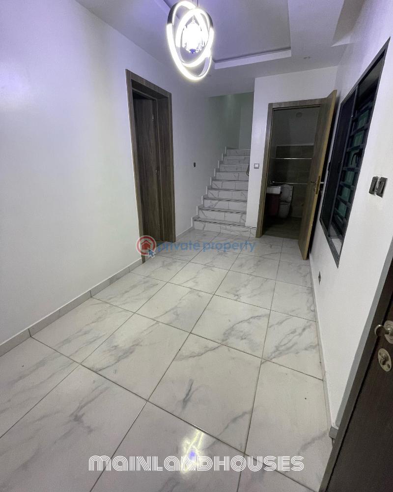 4 bedroom House For Sale Ojota Lagos - 7