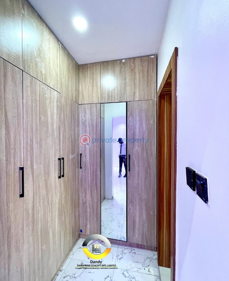 4 bedroom Terraced Duplex For Sale Chevron Drive Lekki Lagos - 6