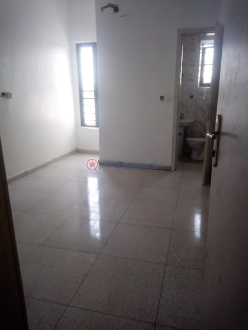 4 bedroom House For Rent Lekki Lagos - 3
