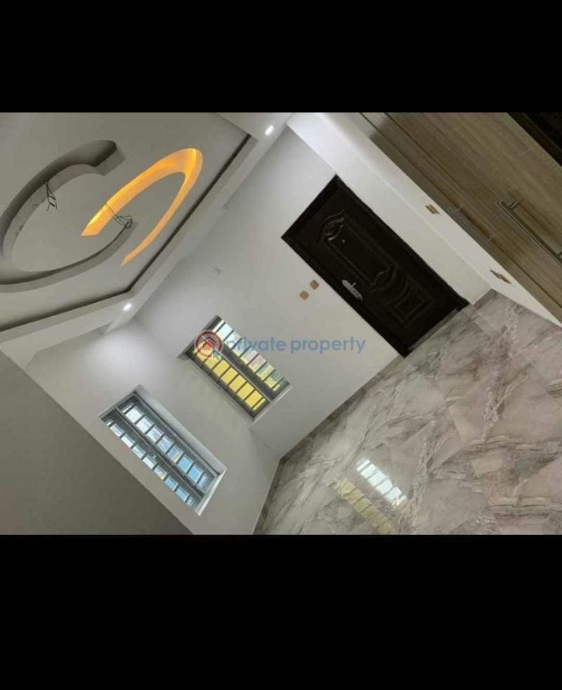 For sale 4 bedroom Terraced Duplex Circular Road Peter Odili Port