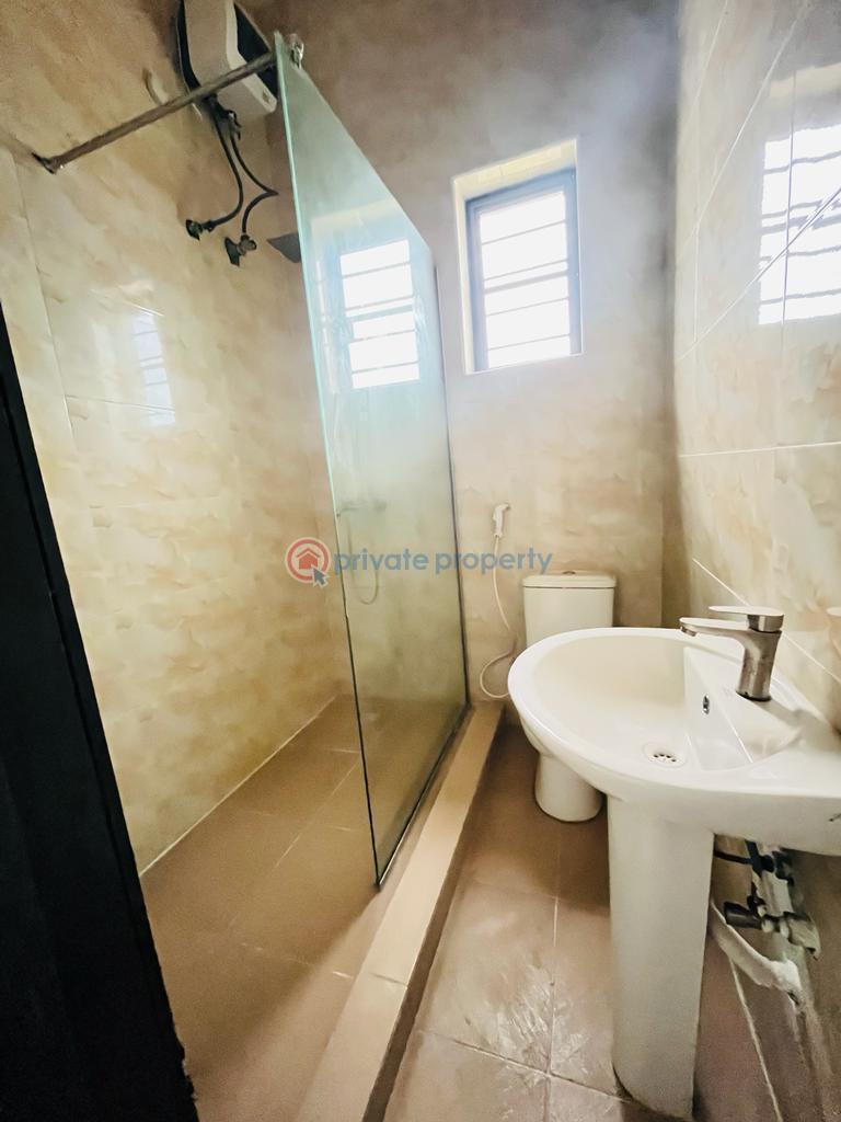 4 bedroom House For Rent Horizon Estate Lekki Lagos - 1