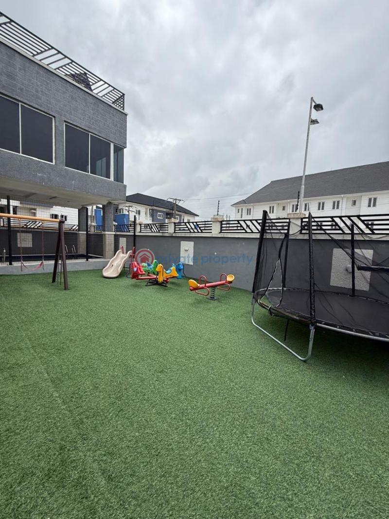 4 bedroom Terraced Duplex For Sale Lekki Lagos - 15