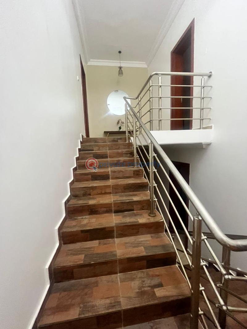 4 bedroom House For Sale Durumi Abuja Phase 2  - 7