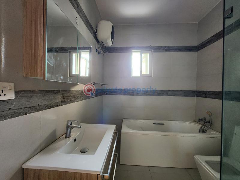 4 bedroom House For Rent Orchid Road Lekki Lagos - 31