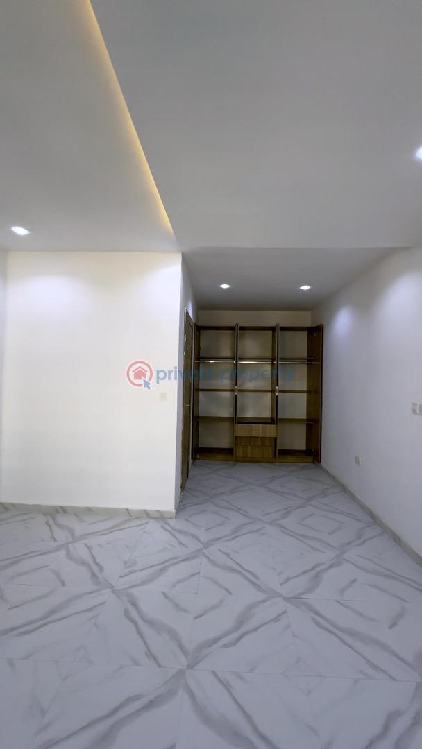 4 bedroom Terraced Duplex For Sale Ajah Lekki Lekki Phase 2 Lagos - 6
