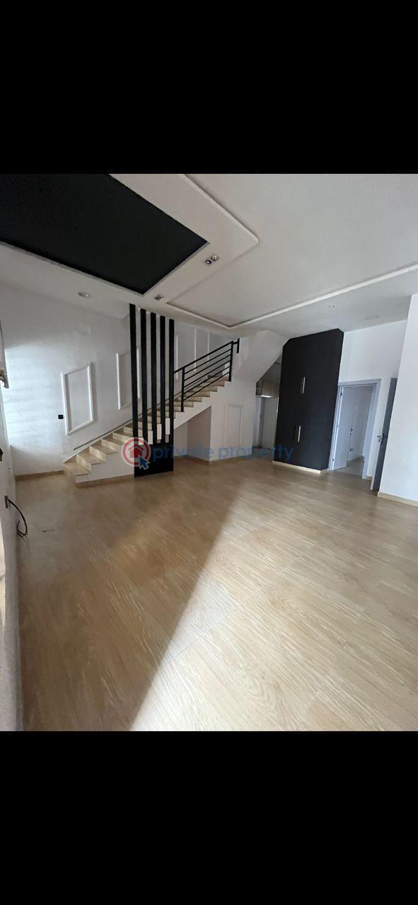 4 bedroom Shared Apartment For Rent Close To Amala Sky Lekki Lagos - 3