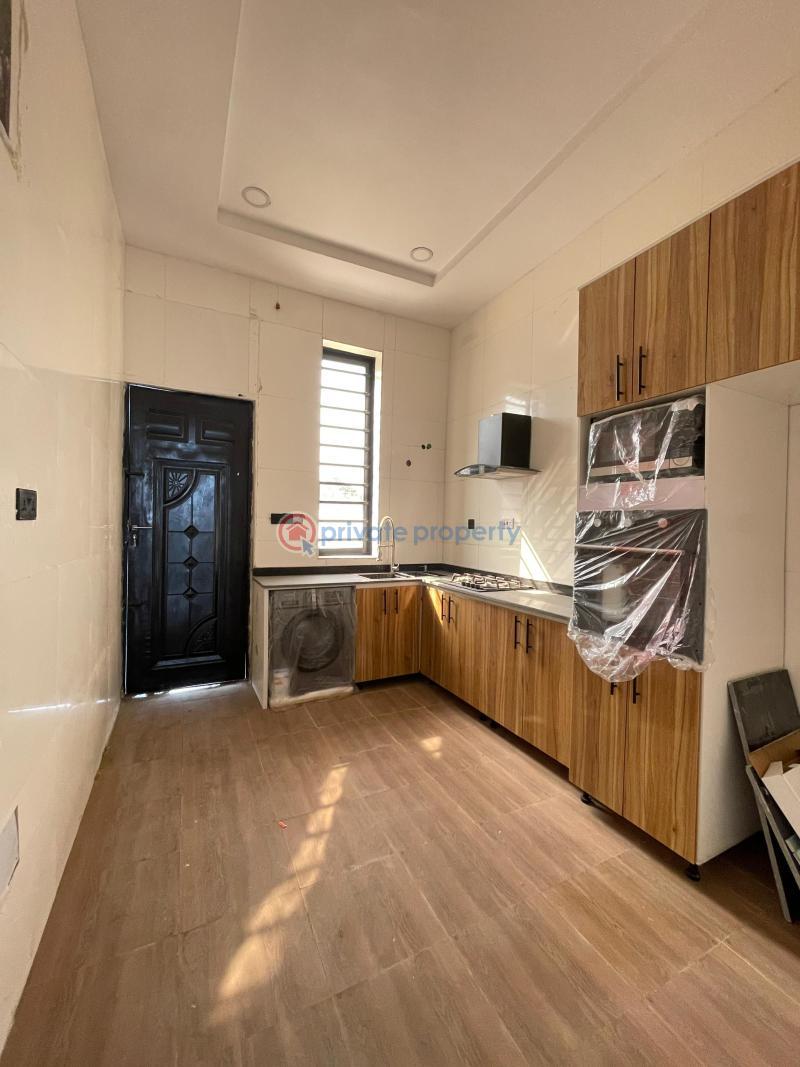 4 bedroom Terrace For Sale Ikota Lekki Lagos - 3