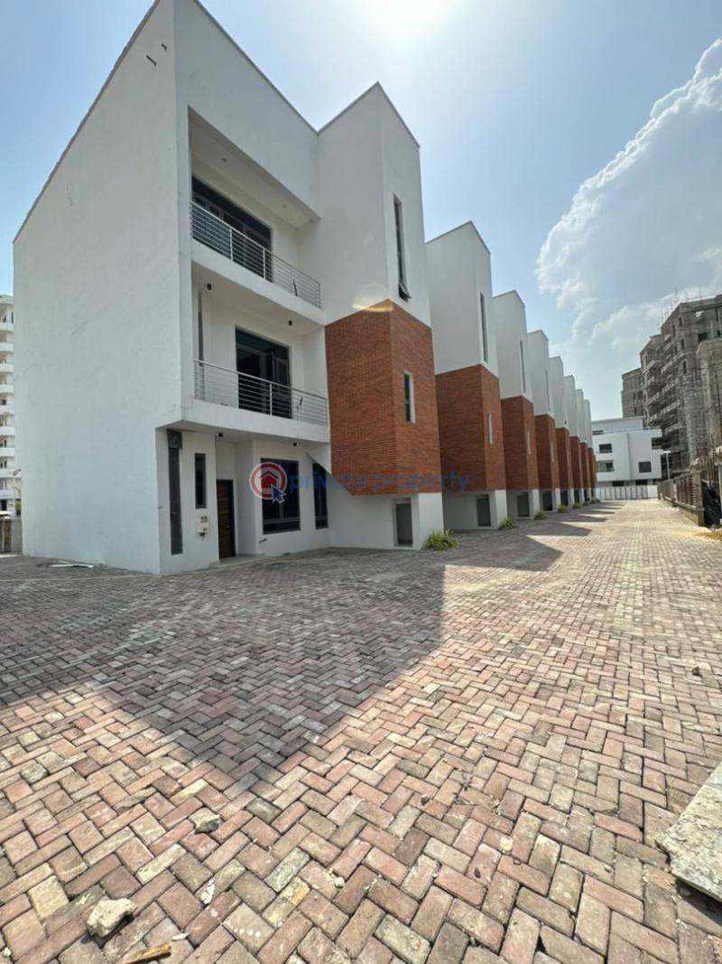 4 bedroom Flat & Apartment For Rent Lekki Lagos Lekki Phase 1 Lagos - 0