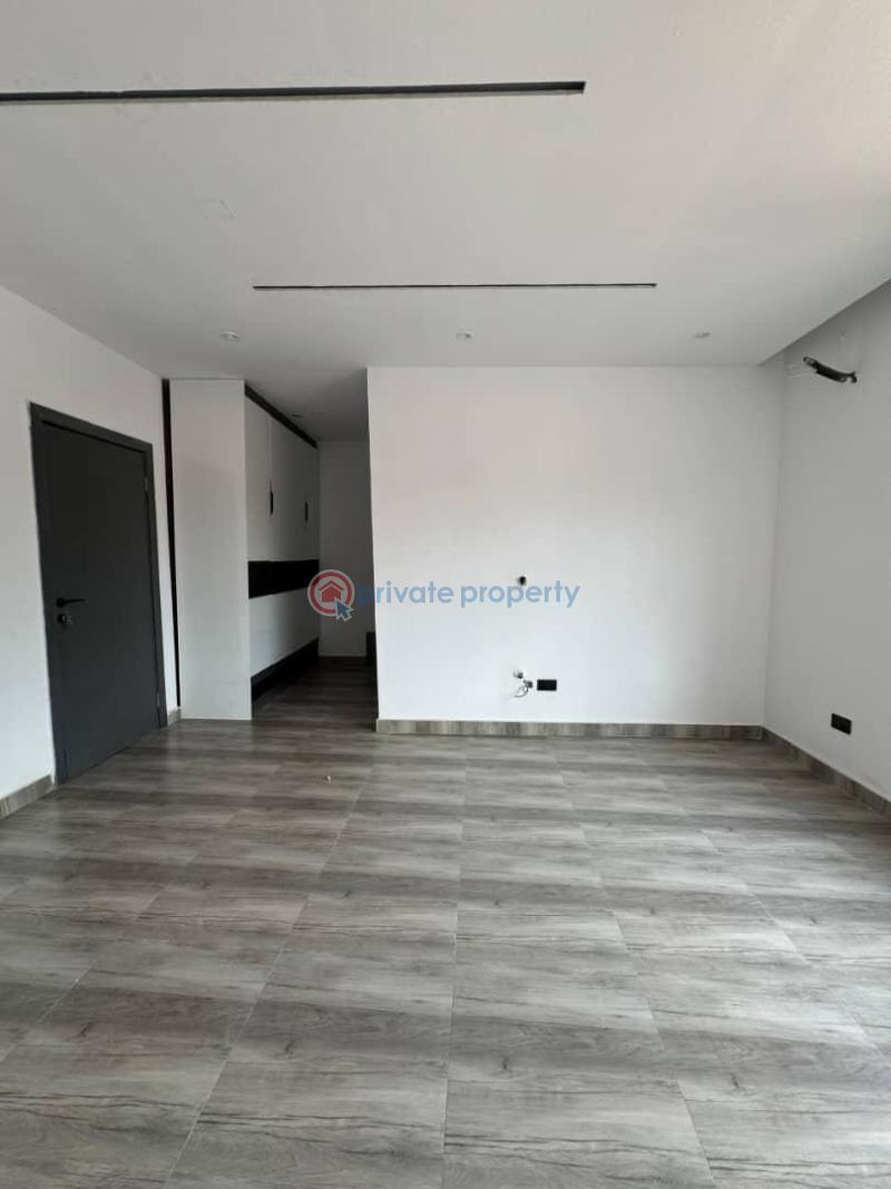 4 bedroom Terraced Duplex For Sale Shonibare Estate Maryland Lagos - 2