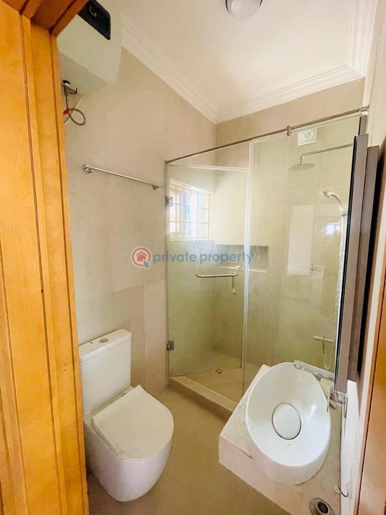 4 bedroom House For Rent Off Rock Drive, Lekki Phase 1 Lagos - 10