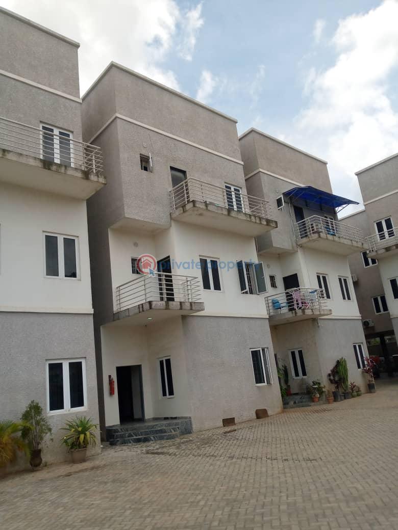 For rent 4 bedroom House Guzape Abuja Diplomatic Zone Gwarimpa Abuja Phase 3 (PID 4PAJSE