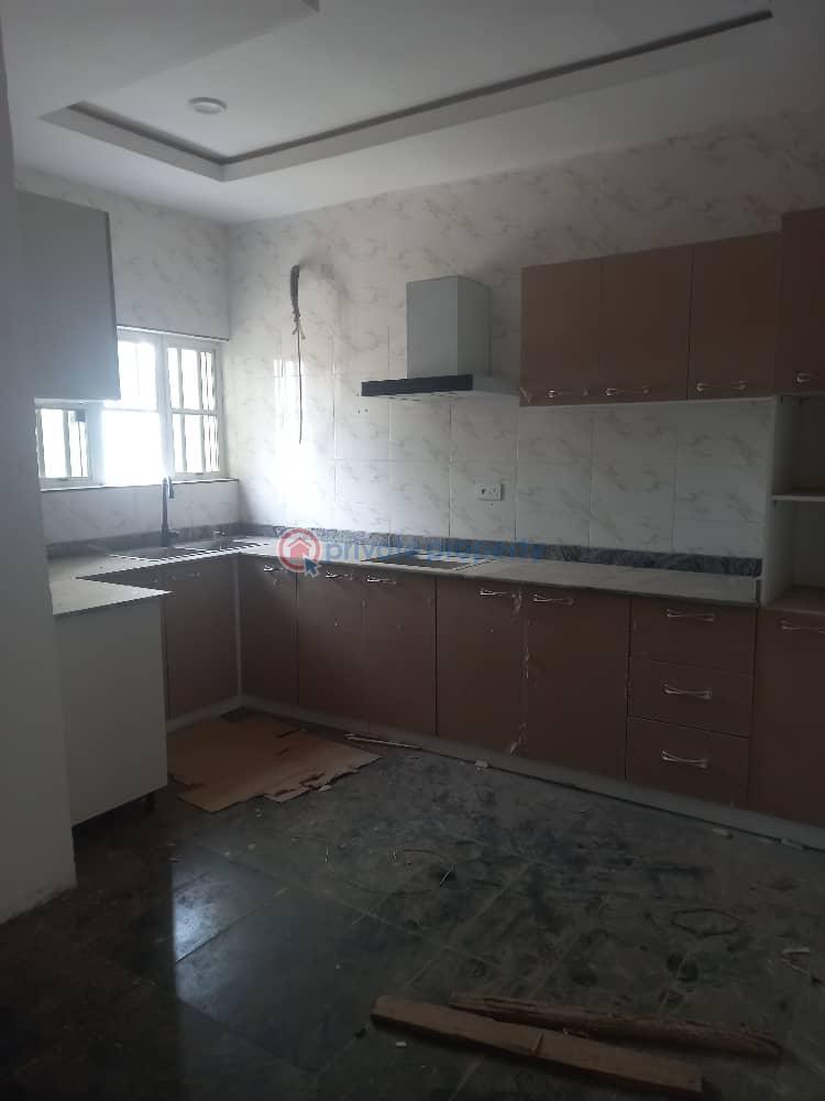 4 bedroom House For Sale At Carton Gate Ibadan Oyo - 3