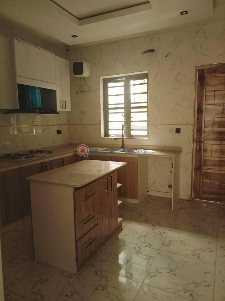 4 bedroom House For Sale Sangotedo Ajah Lagos - 13