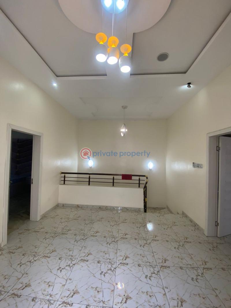 4 bedroom House For Rent Ikota Lekki Lagos - 11