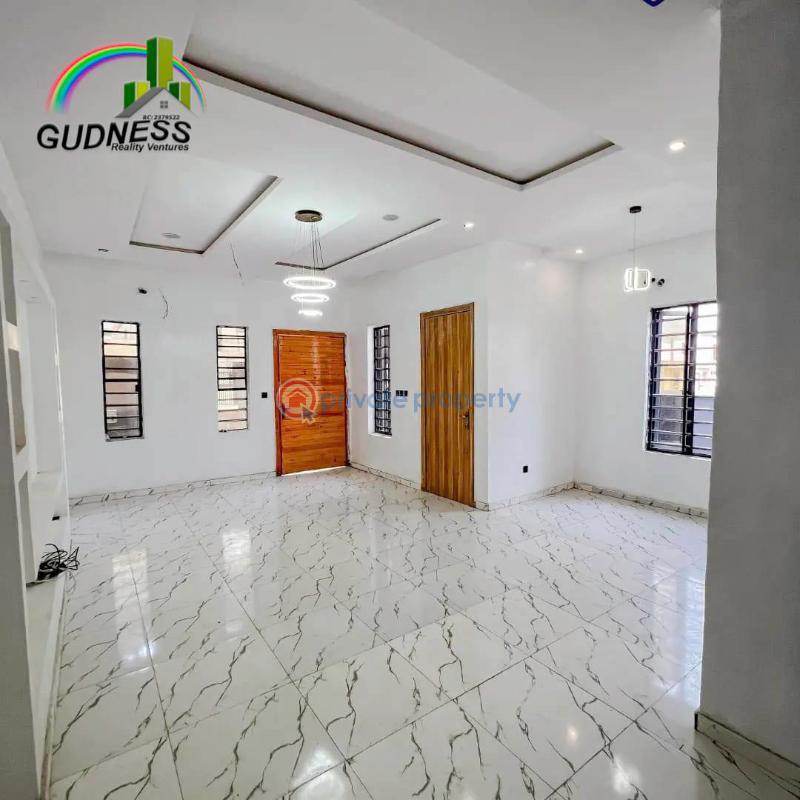4 bedroom House For Sale Ologolo Lekki Lagos - 5