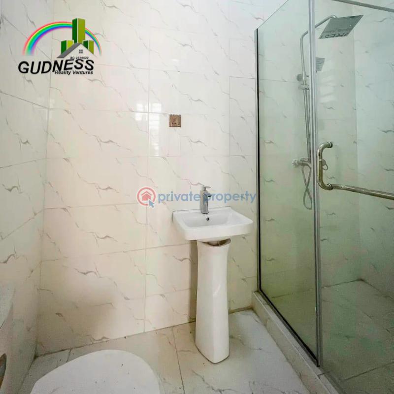 4 bedroom House For Sale Ologolo Lekki Lagos - 7