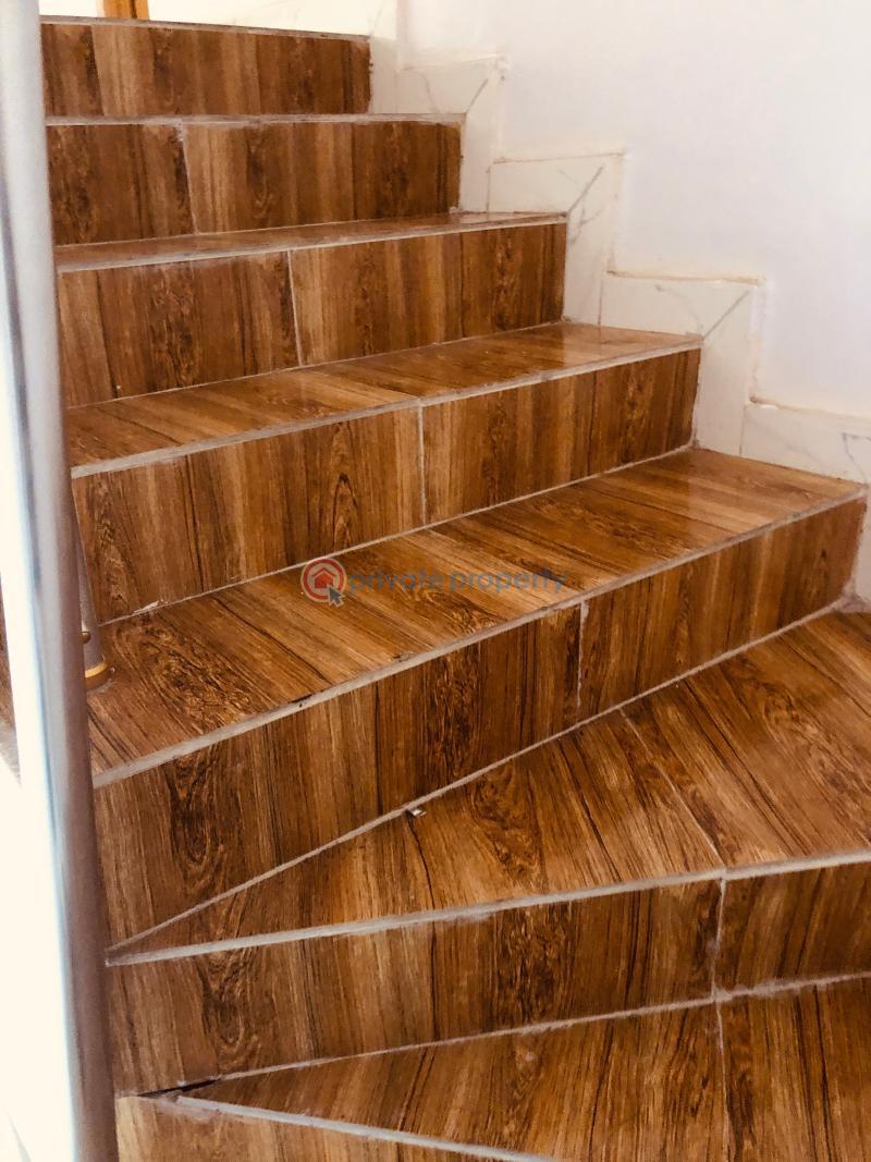 4 bedroom House For Rent Ikota Villa Ajah Lagos - 5