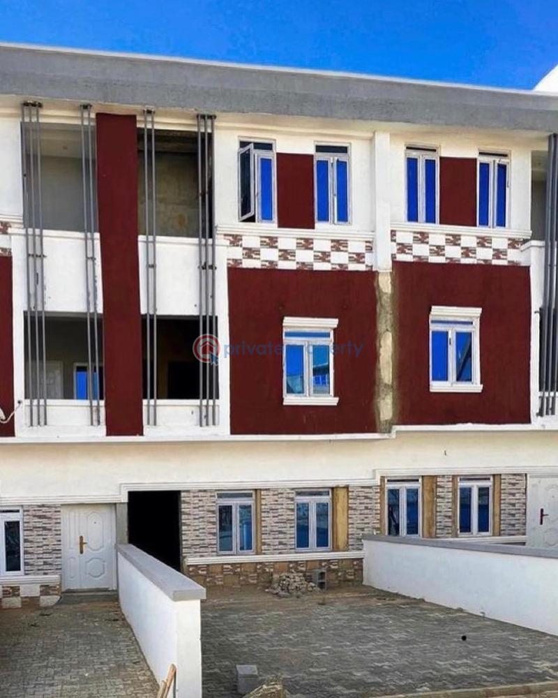 4 bedroom House For Sale Wuye Abuja Phase 2  - 0