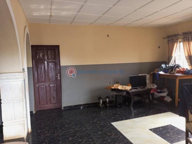 4 bedroom Detached Bungalow For Sale Odo Ona Kekere Odo ona Ibadan Oyo - 4