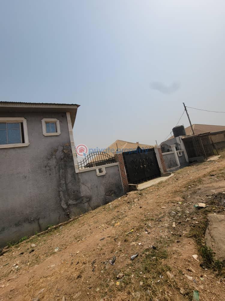 2 bedroom House For Sale Abobo, Oke Odo Kuola, Akala Express Ibadan Oyo - 10