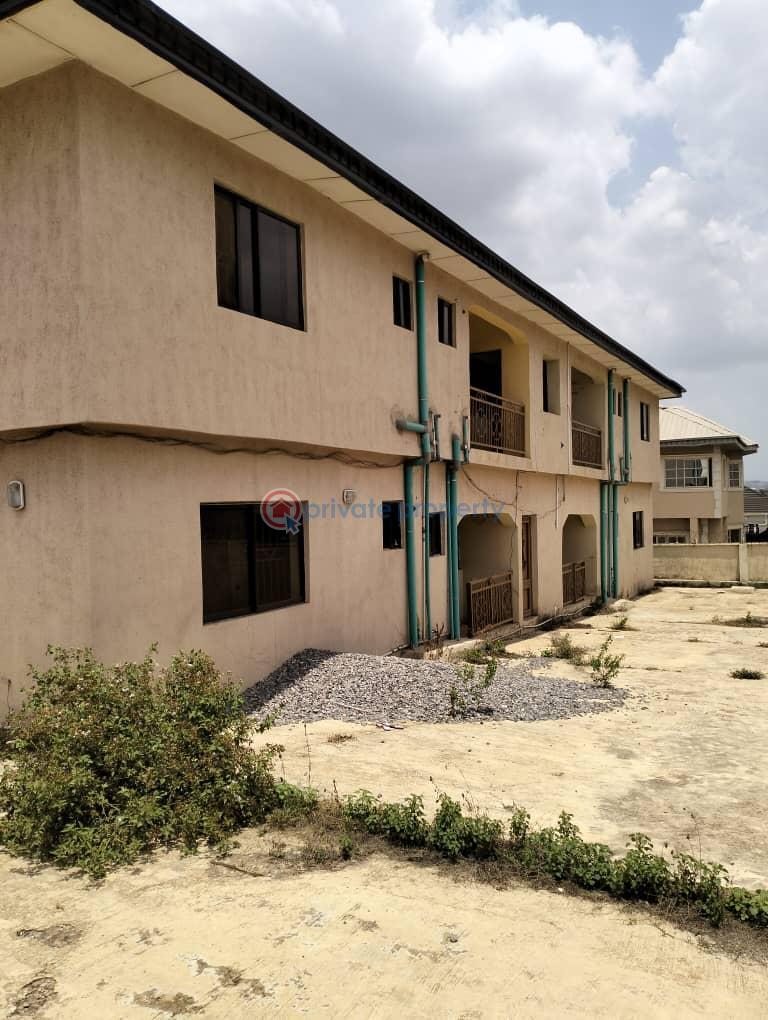 For sale House Ibadan Oyo (PID 3PALMD) Private Property Nigeria
