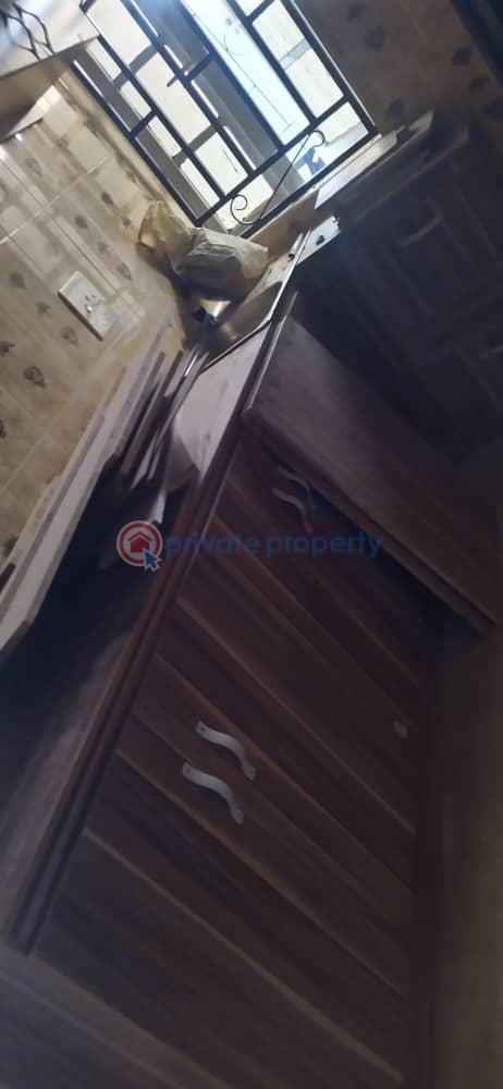 3 bedroom Flat & Apartment For Rent Akala Express Ibadan Oyo - 8