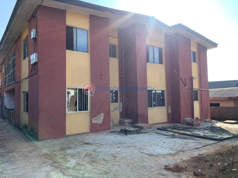 For sale House Entrance Of Elepe Royal Estate Aga Ikorodu Lagos (PID 3PBBTF) Private
