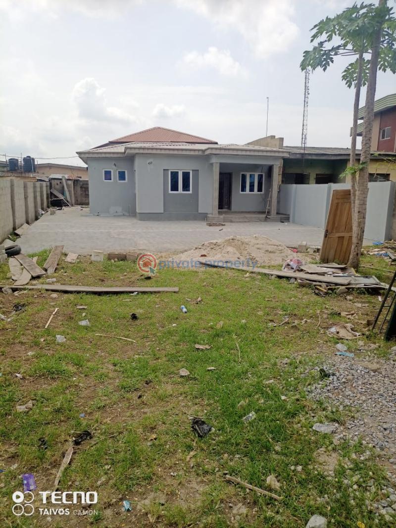 For sale House Magodo Phase 2 Magodo Isheri Ikeja Lagos (PID 8PAPST
