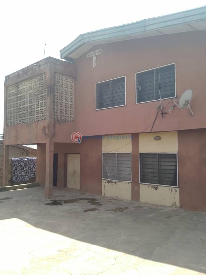 2 bedroom House For Sale Arowolo B/stop Along Monatan Iyana Church Road Ibadan Oyo - 3