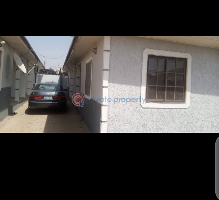 2 bedroom Block Of Flats For Sale Barnawa, Shagari Estate, Close To Gtbank, Kaduna South Kaduna Suburb Kaduna Area  - 4