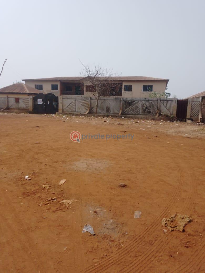 For sale 10 bedroom House Irewolede, Ilorin Kwara (PID 2PBBZL