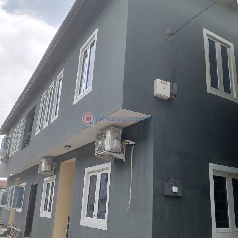 4 bedroom House For Sale In An Estate By Omole Phase 2 Olowora Ojodu Lagos - 0