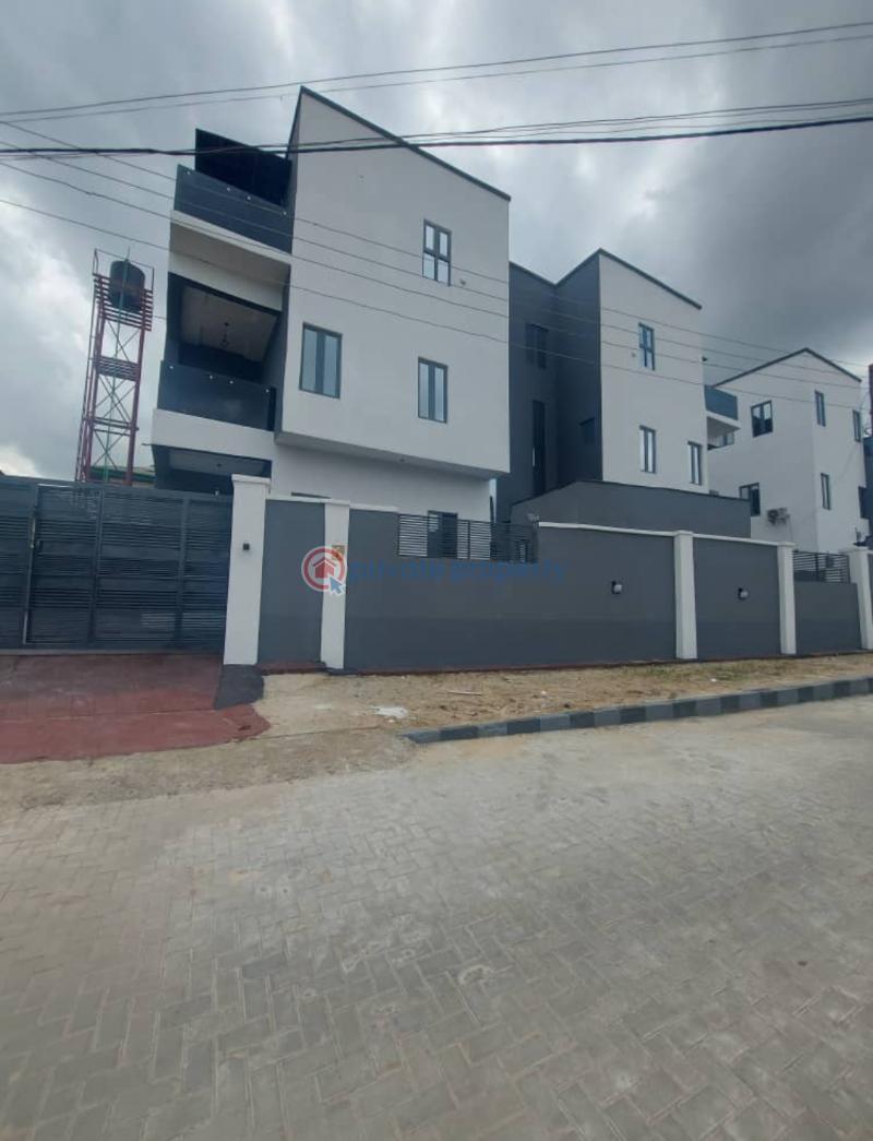4 bedroom House For Sale Phase 1, Isheri Magodo Kosofe/Ikosi Lagos - 9