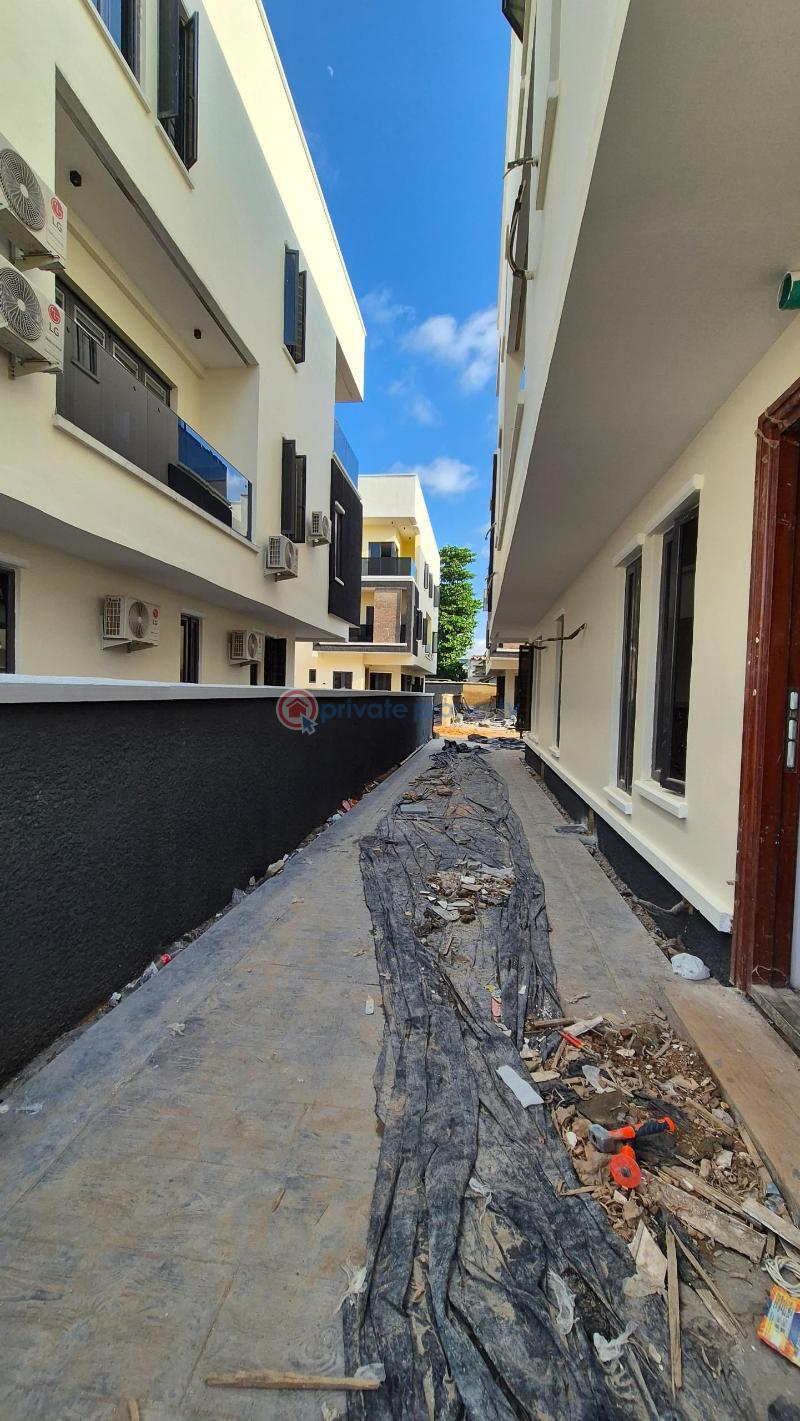4 bedroom Semi detached Duplex For Sale Ikeja GRA Lagos - 21