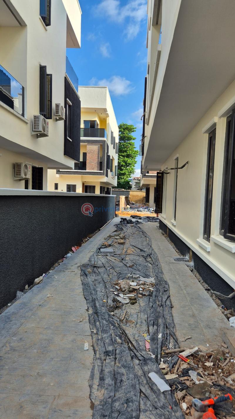 4 bedroom Semi detached Duplex For Sale Ikeja GRA Lagos - 24
