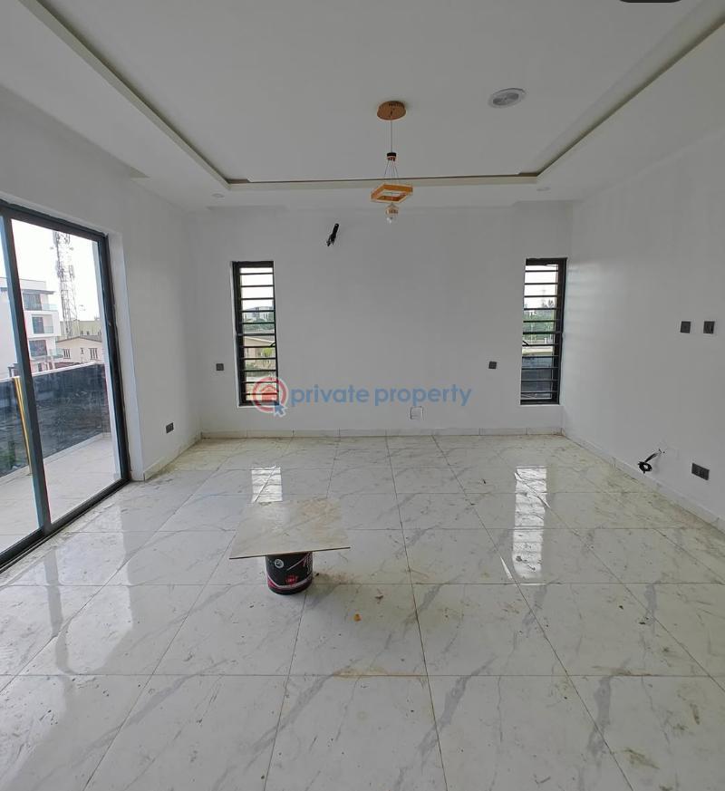 4 bedroom Semi detached Duplex For Sale Shonibare Estate Maryland Lagos - 3