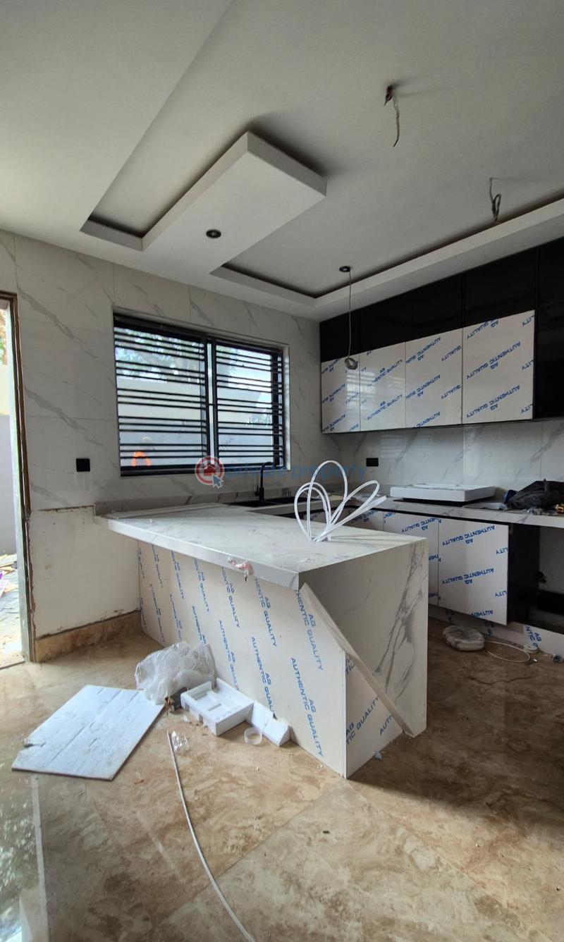 4 bedroom Terraced Duplex For Sale Ikeja GRA Lagos - 17