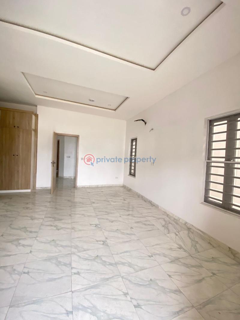 4 bedroom Detached Duplex For Sale An Estate Ikota Lekki Lagos - 4