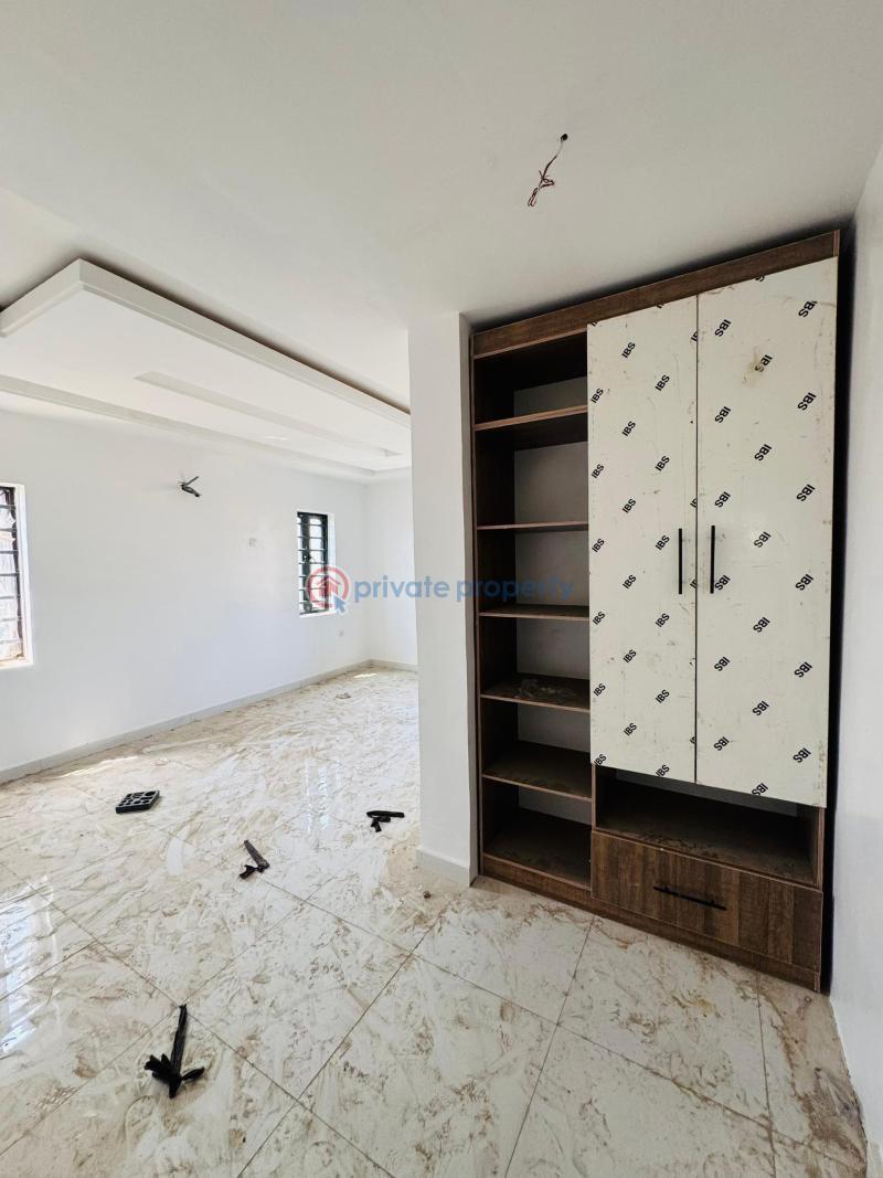 4 bedroom Detached Duplex For Sale Lere Adigun Gra Basorun Ibadan Oyo - 9