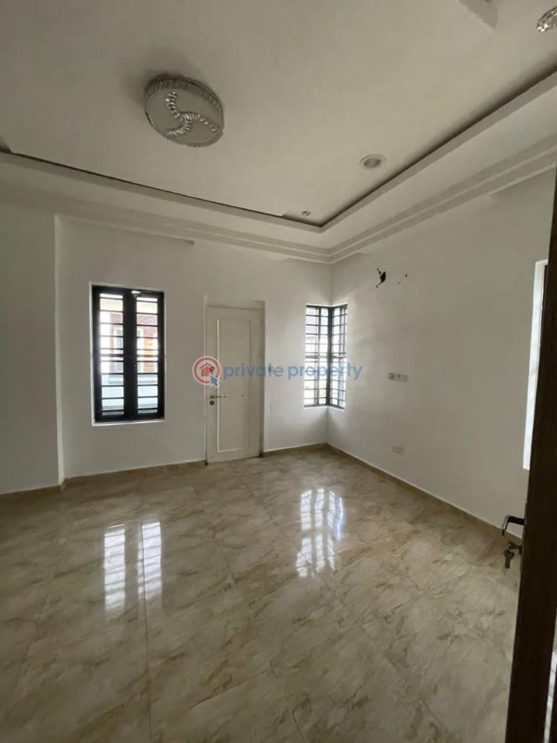 4 bedroom House For Rent Royal Pine Gate 1 Orchid Lekki Phase 2 Lagos - 2