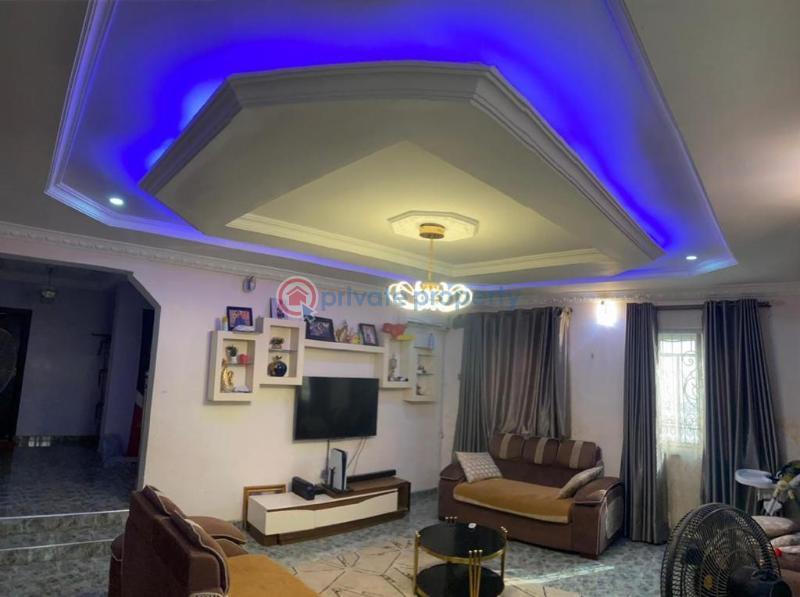 4 bedroom House For Rent Tipper Garage Ibadan Oyo - 1