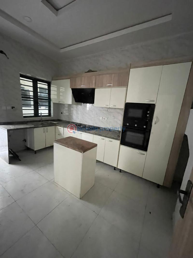 4 bedroom House For Rent Royal Pine Gate 1 Orchid Lekki Phase 2 Lagos - 10