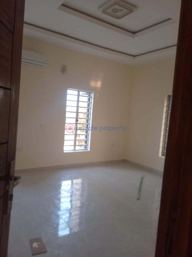 4 bedroom House For Rent Ojodu Lagos - 9