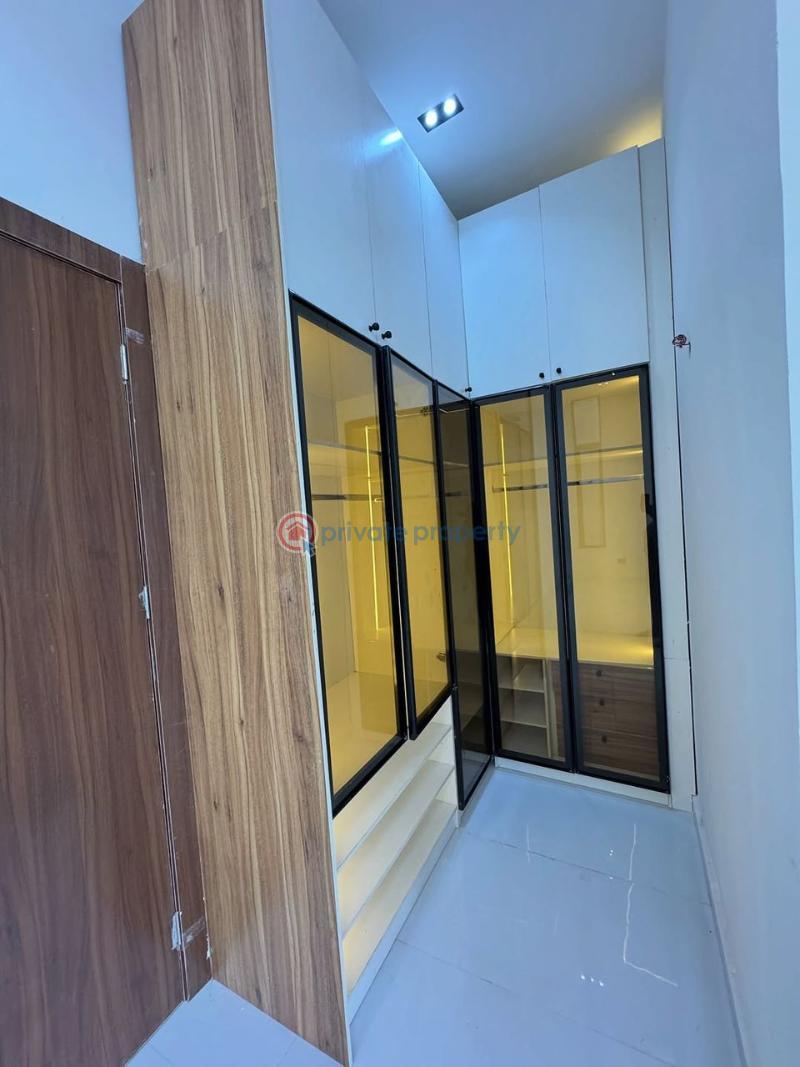 4 bedroom Detached Duplex For Sale Ikota Lekki Lagos - 13