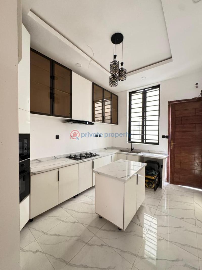 4 bedroom Detached Duplex For Sale Ikota Lekki Lagos - 3