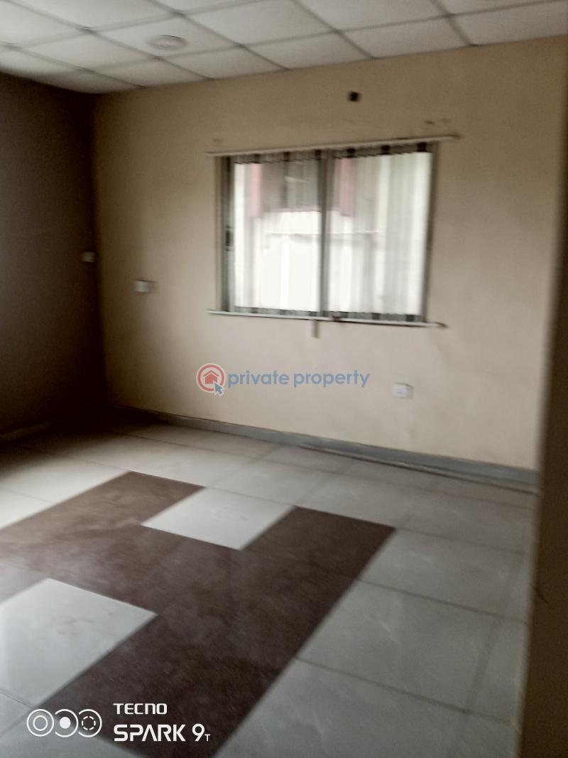 4 bedroom Flat & Apartment For Rent Ogunusi Road Omole Phase 1 Omole Phase 1 Ojodu Lagos - 3