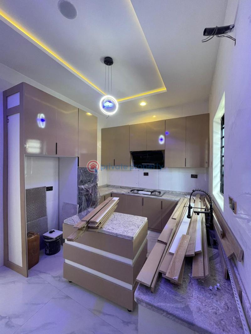 4 bedroom House For Sale Ikota Lekki Lagos - 6