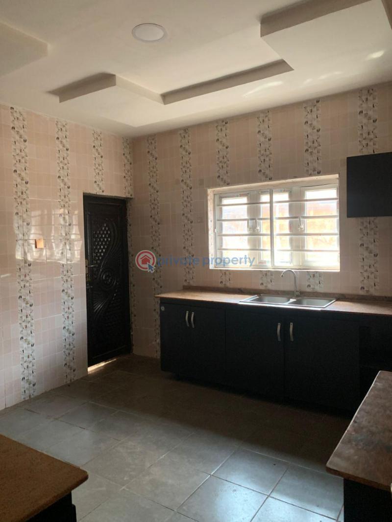 4 bedroom Semi detached Duplex For Rent Bobby Olofa Akobo Akobo Ibadan Oyo - 3