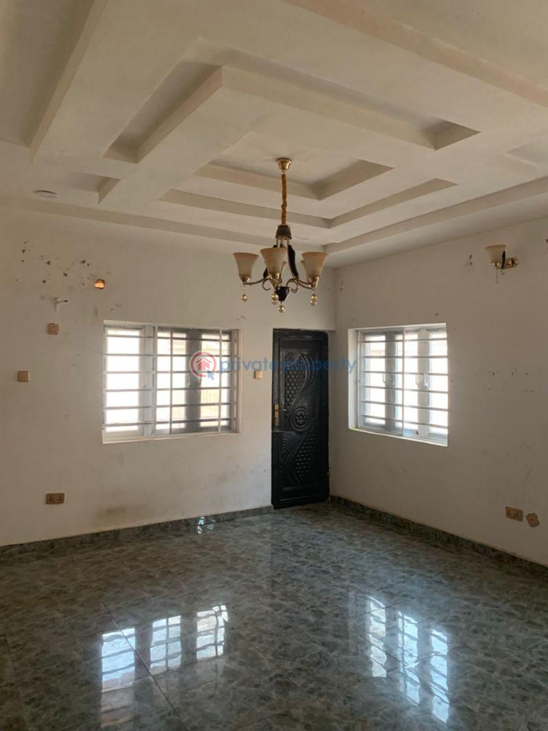 4 bedroom Semi detached Duplex For Rent Bobby Olofa Akobo Akobo Ibadan Oyo - 4